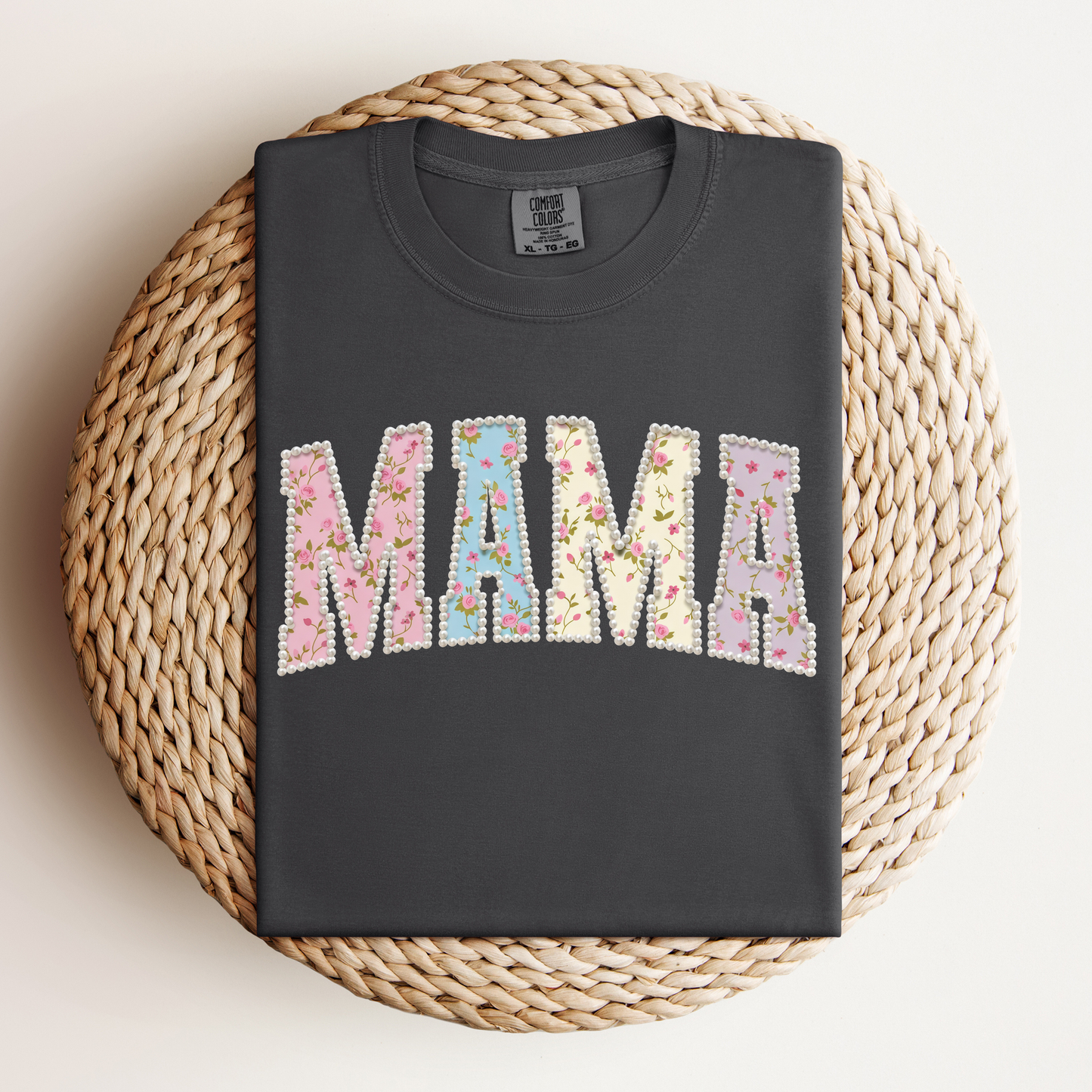 Pearl Outline Mama Tee.