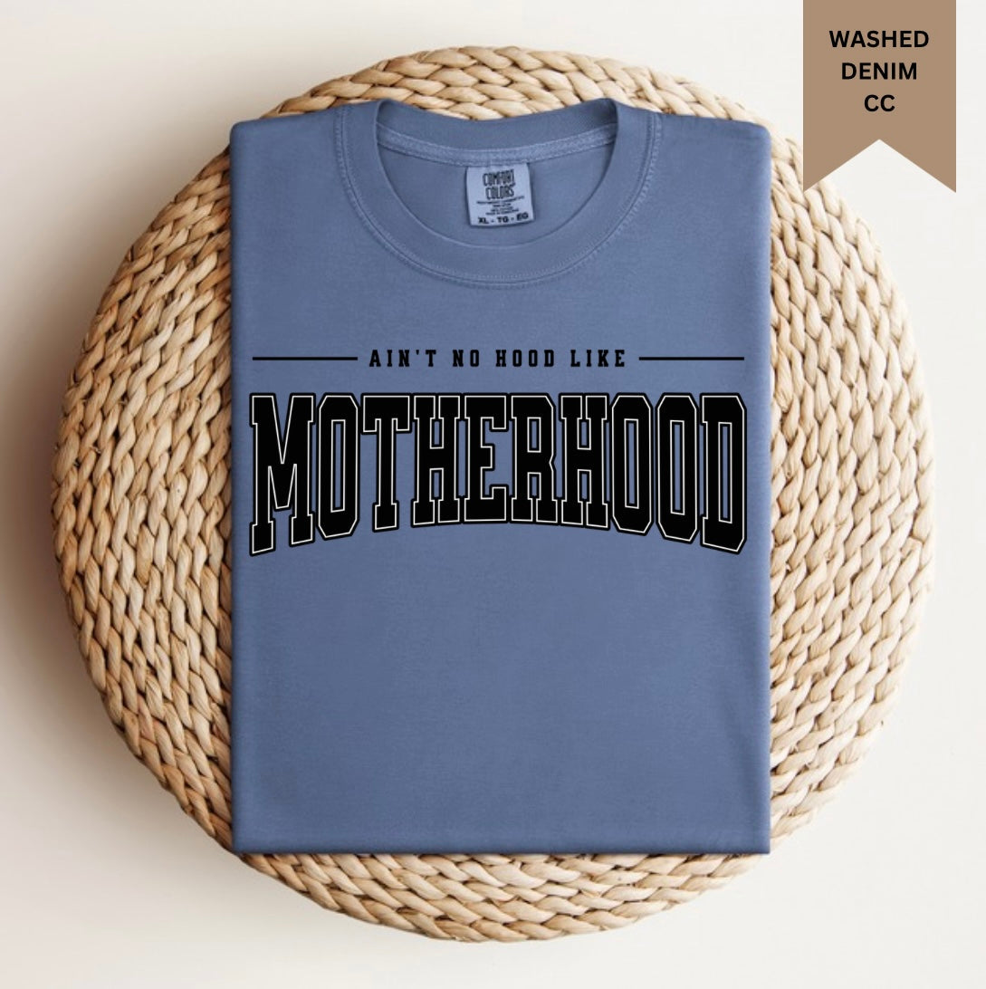 Ain’t No Hood Tee.